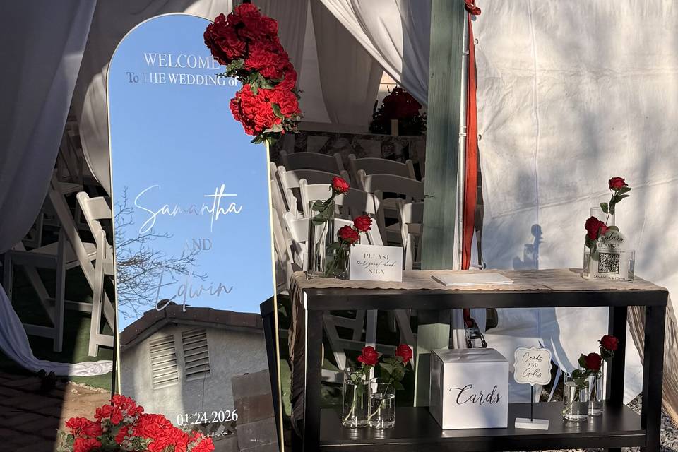 Customized mirror rental