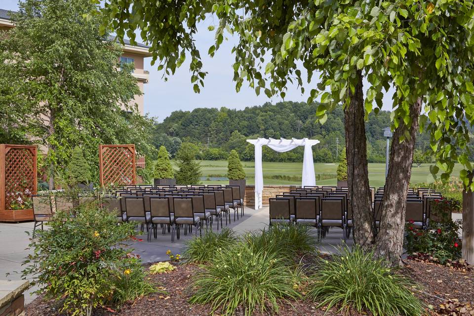 Outdoor ceremony
