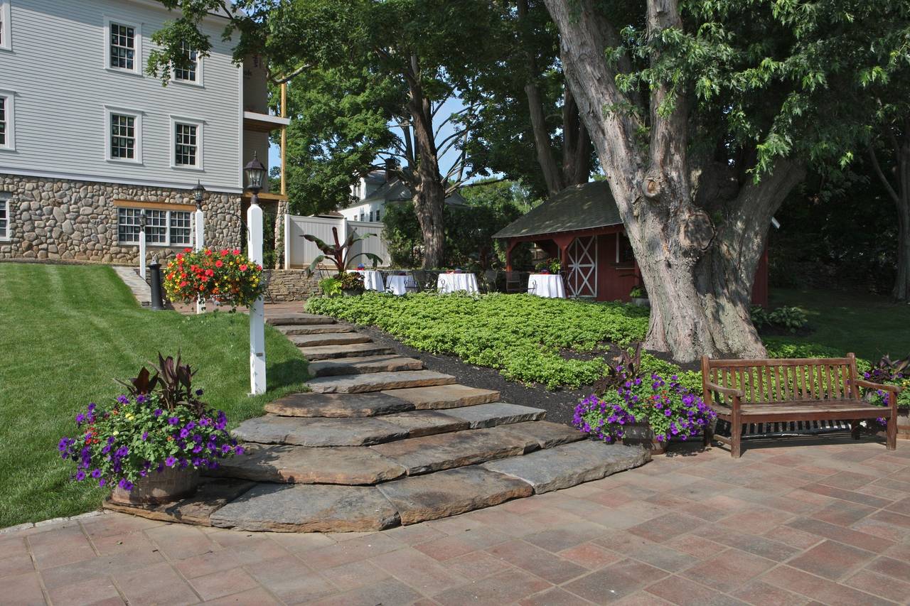 Publick House Historic Inn - Venue - Sturbridge, MA - WeddingWire