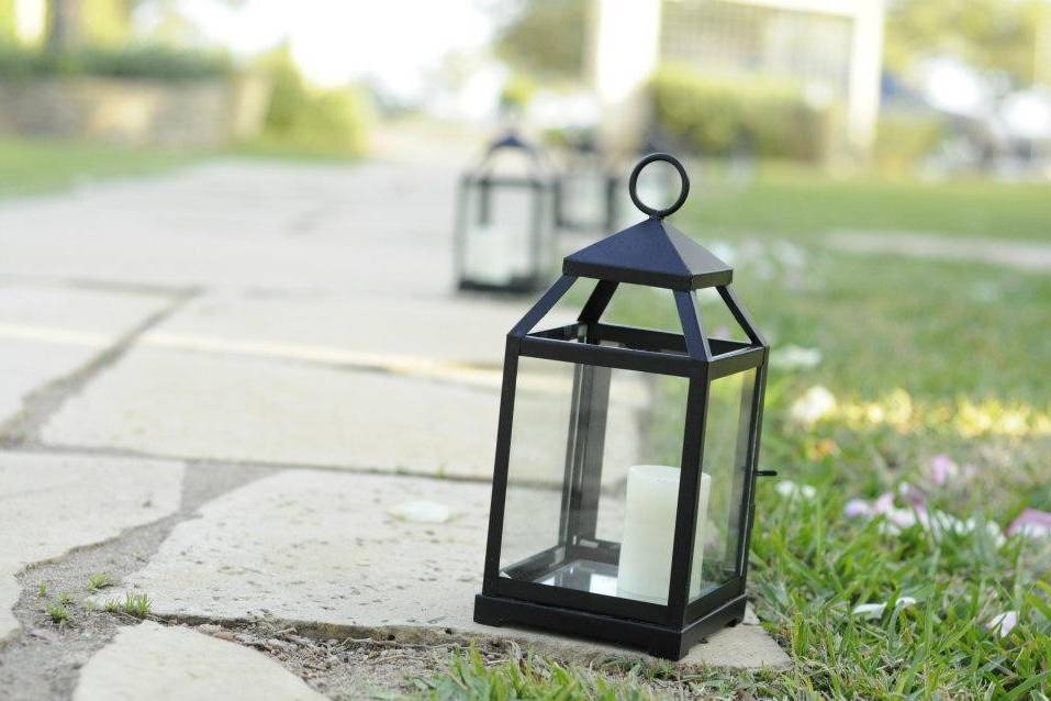 Candle lantern