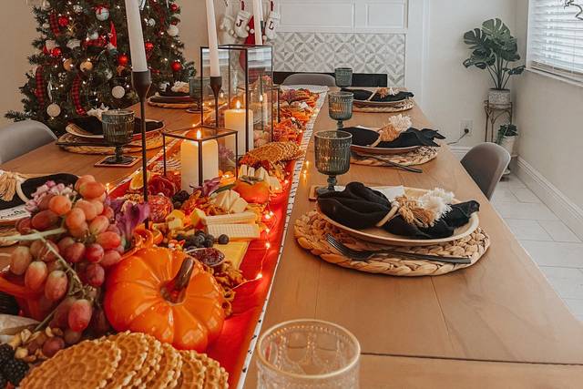 Grazing table runner