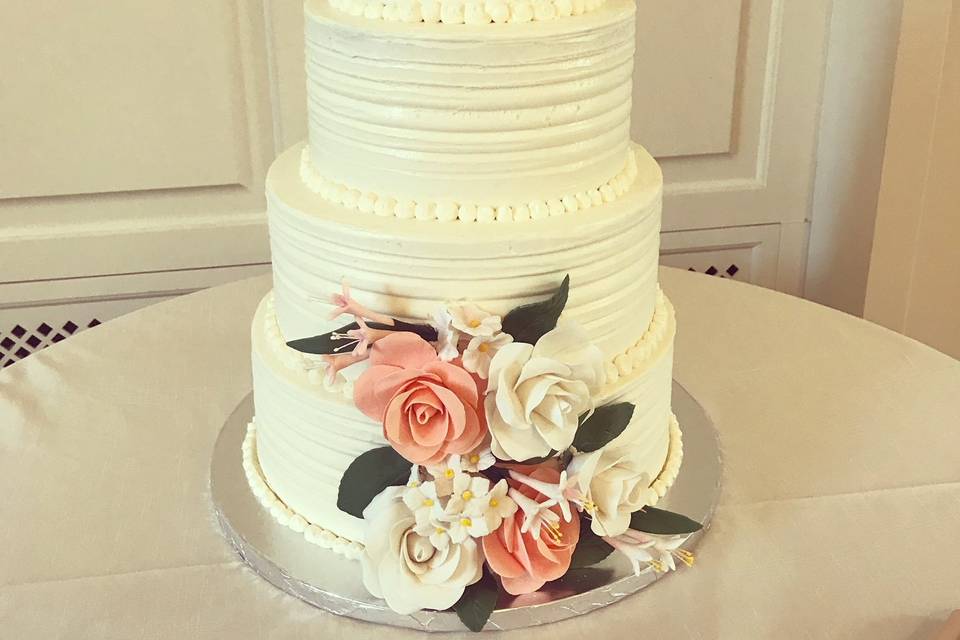 Buttercream and sugar flowers