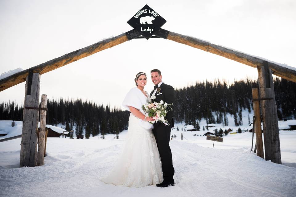 Brooks Lake Lodge