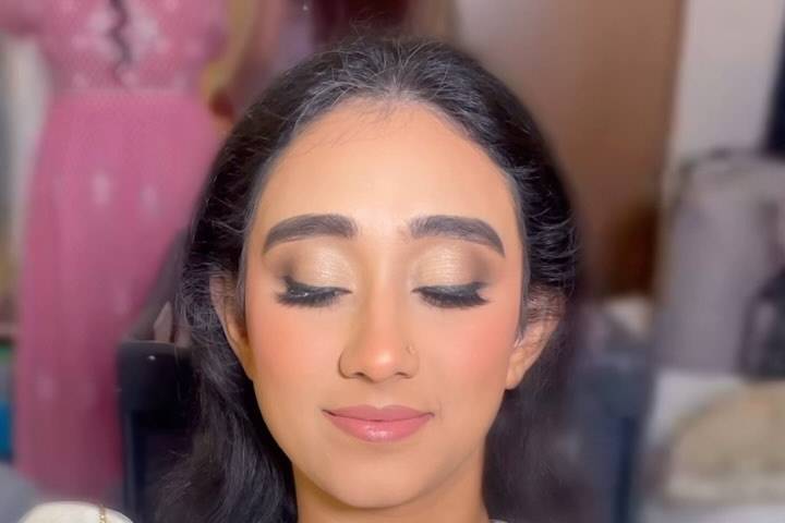 Makeup by Maria Amin