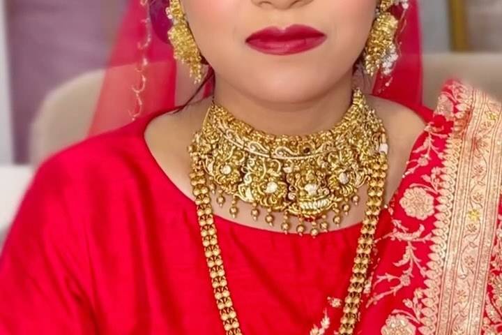 Makeup by Maria Amin