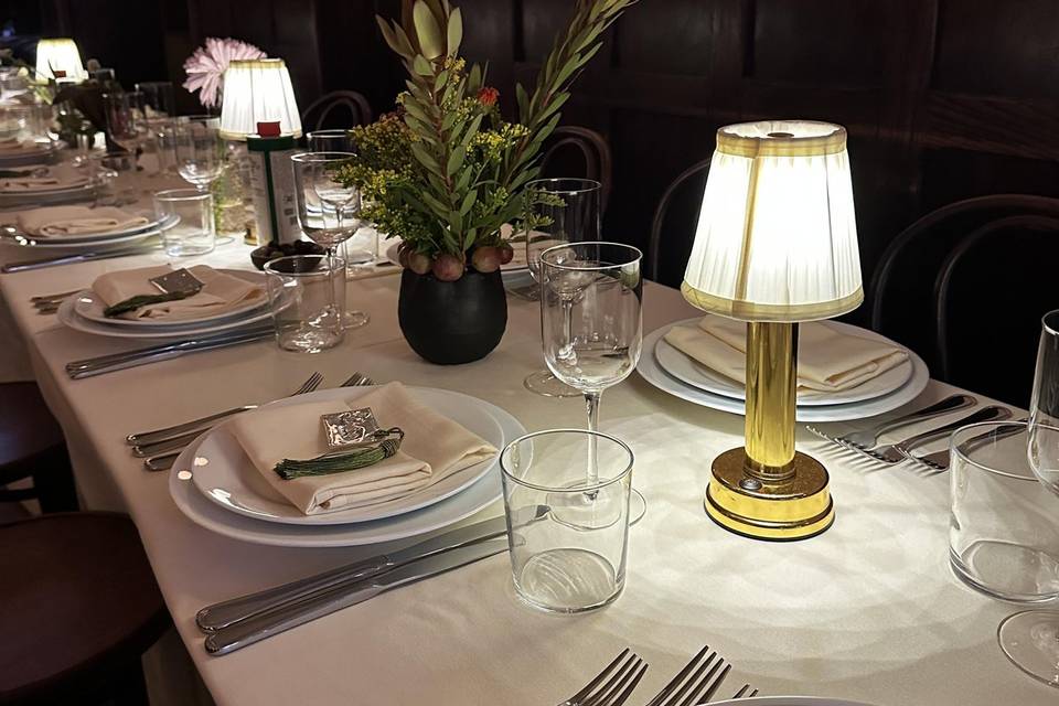 9/6 F&F Restaurant