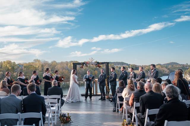 Point Patio Ceremony