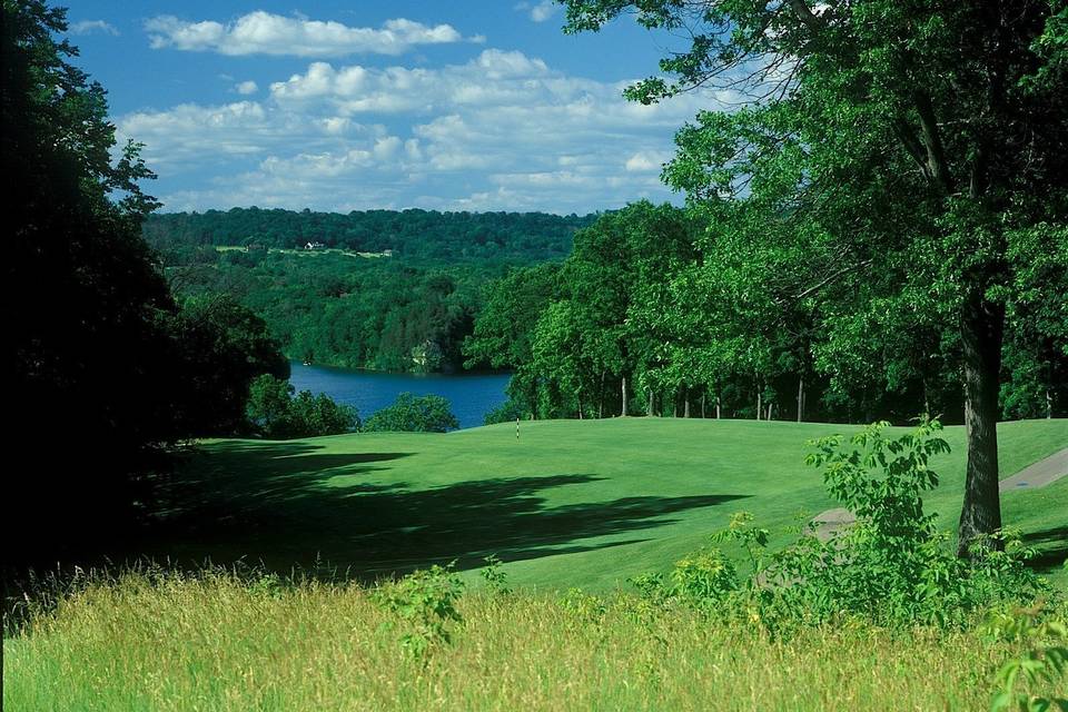 A beautiful view of Lake Galena from the North Golf Course