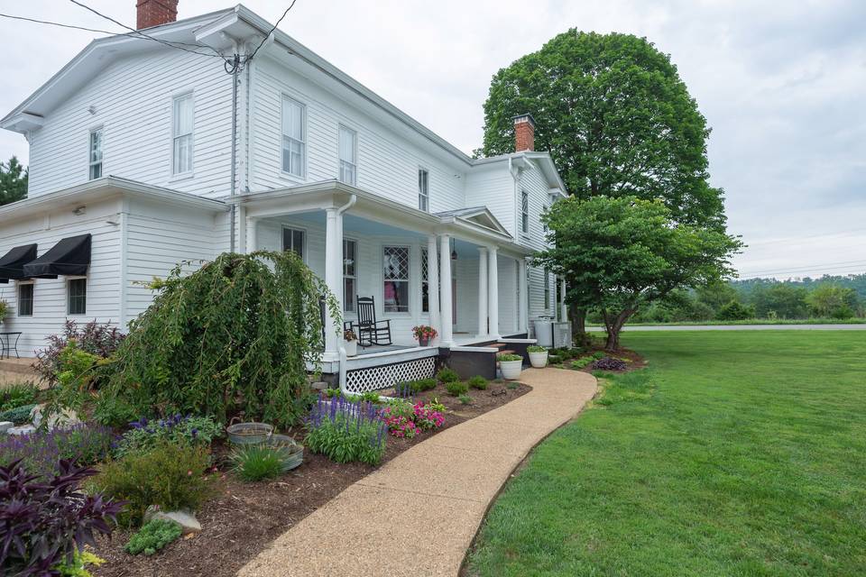 Old Furnace Inn