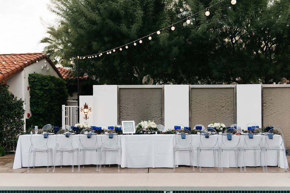 Main table set-up - vision events - alcazar palm springs weddingblue