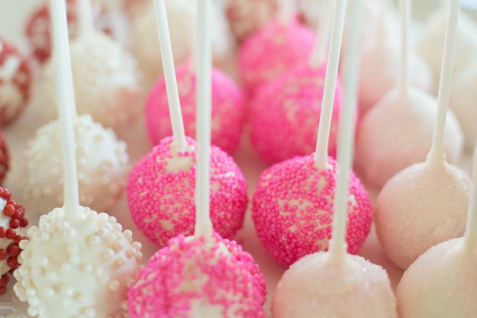 Vintage club wedding - dessert table