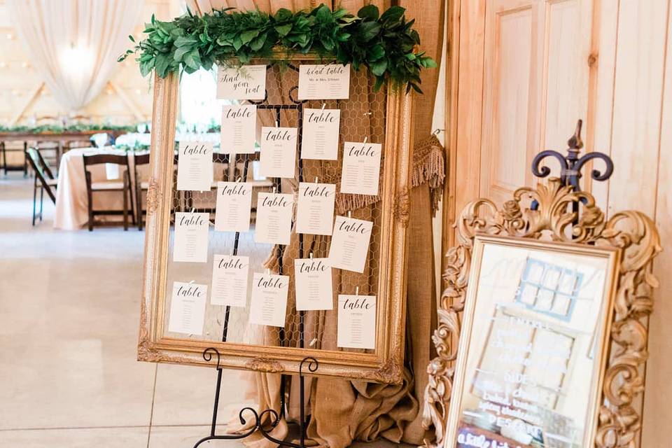 Seating chart & menu signs