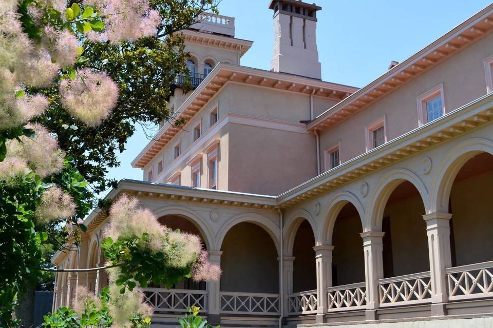 Italianate villa