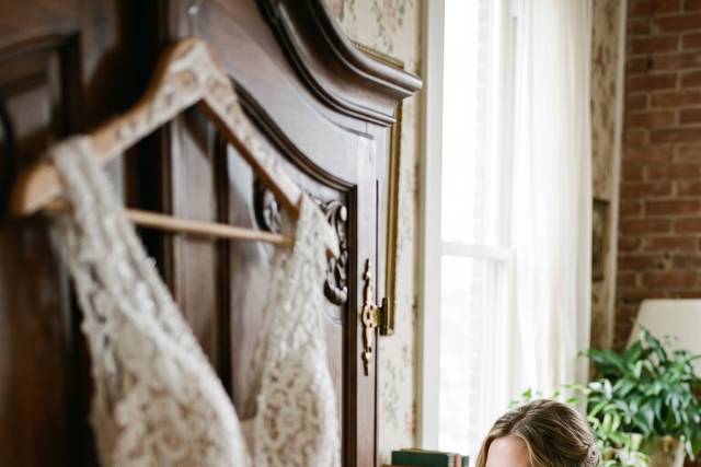 Atavia Weddings