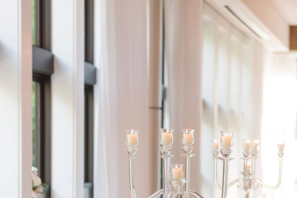Centerpiece Details