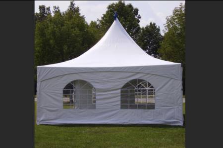 20×20 Enclosed Wedding Tent