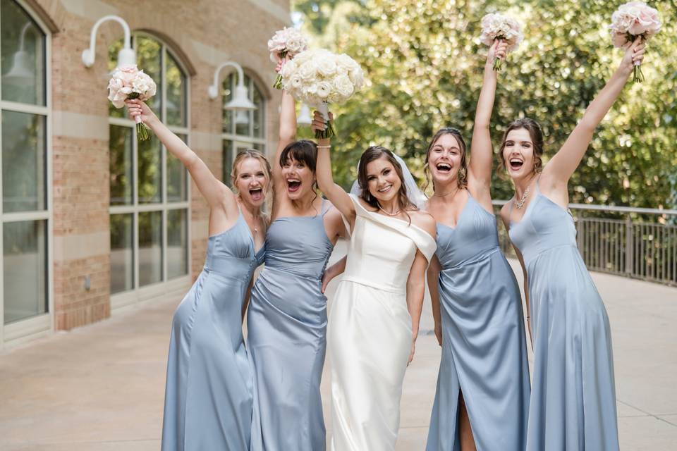 Bride & Bridesmaids