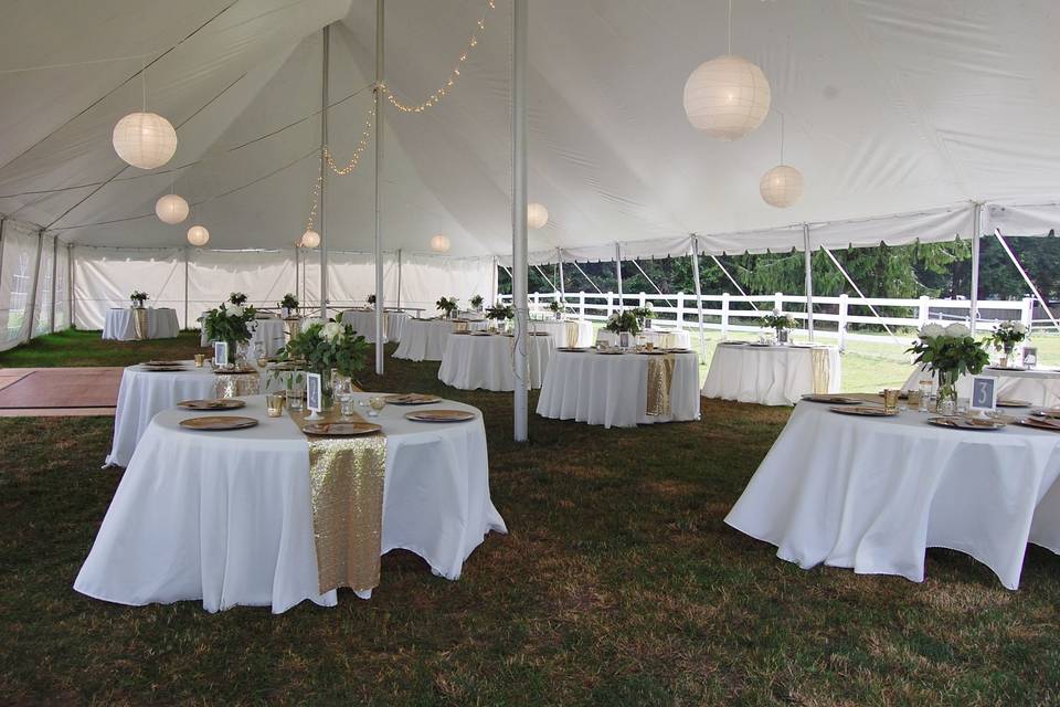 Round table setup