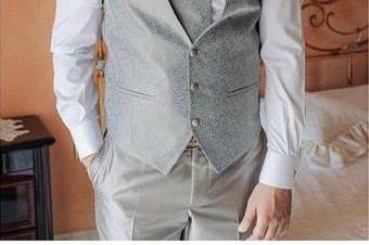 Groom ICONIC