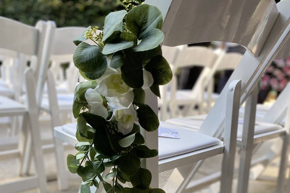 Aisle Decor