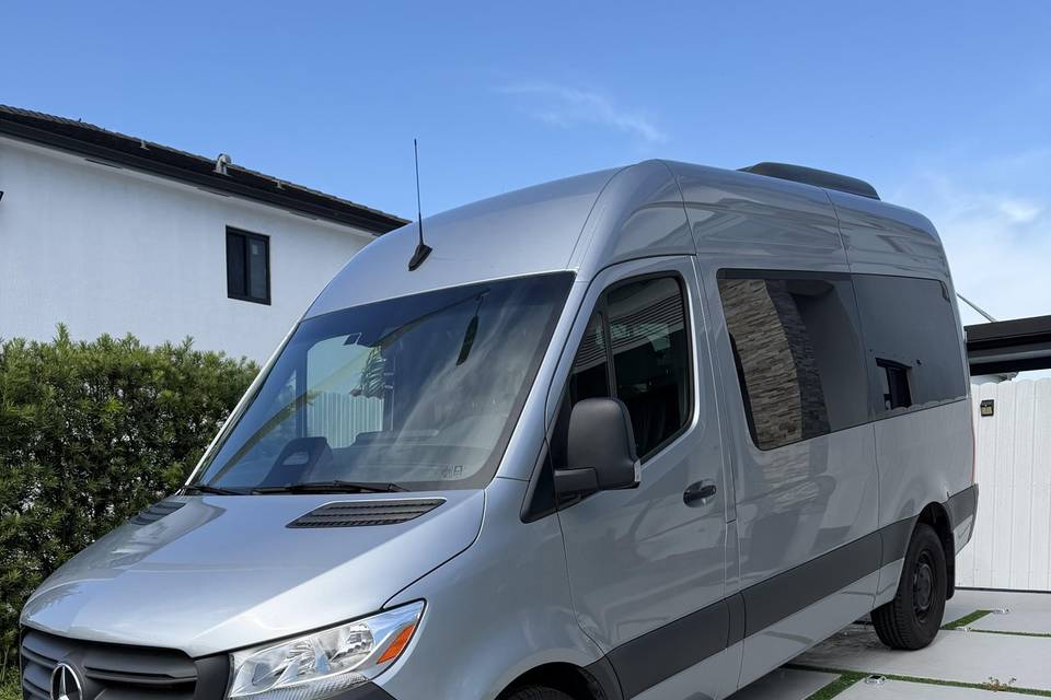 HermesGo Transportation