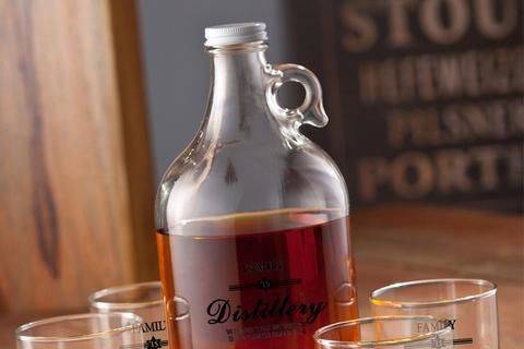 Growler with glass set includes free personalization