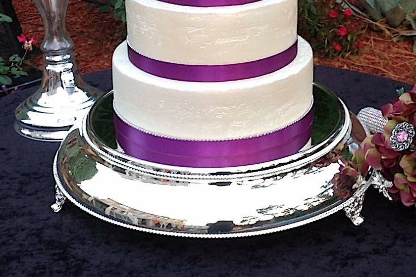 Elevate The Cake Chic Event Rentals