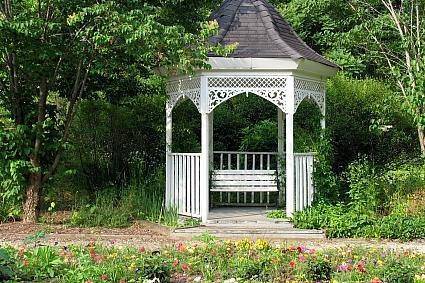 Blue Spring Heritage Center & Wedding Gardens