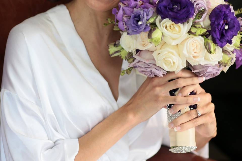 The bride holding her bouquet