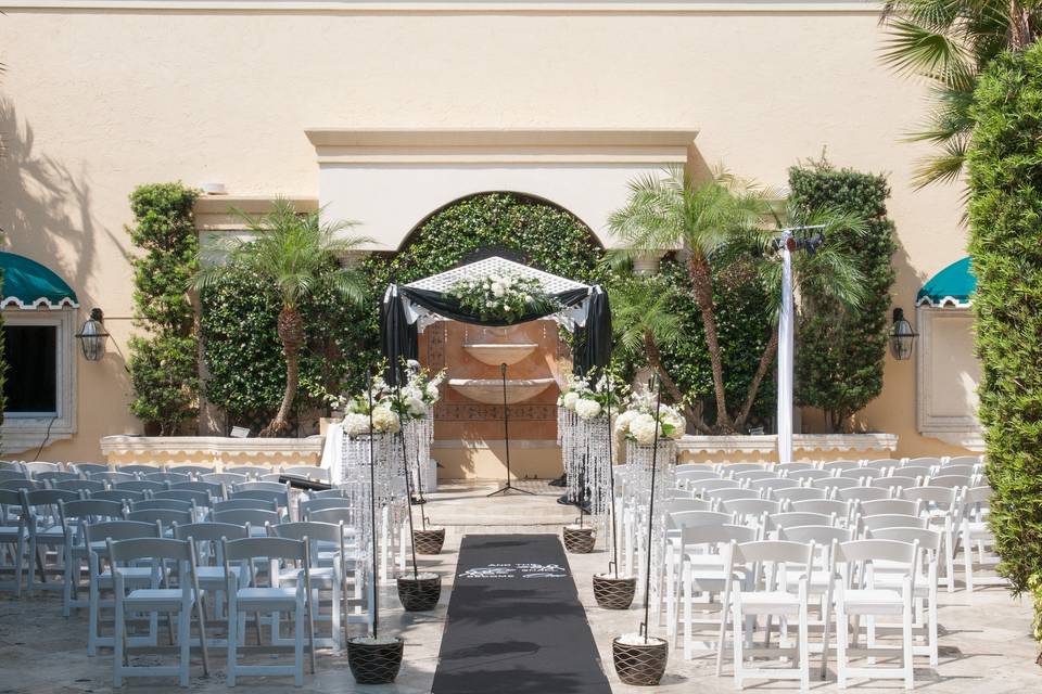 Outdoor wedding venue