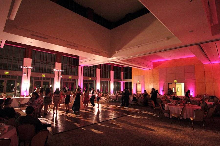 Inlight Lighting Inc. Event Lighting, MC/DJ Services & Event Rental