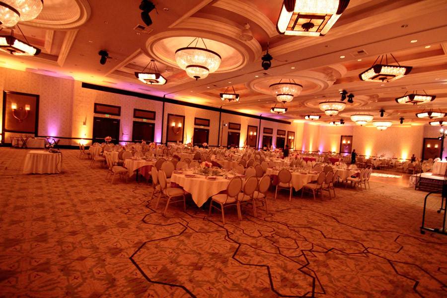 Inlight Lighting Inc. Event Lighting, MC/DJ Services & Event Rental