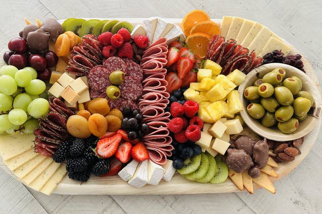 Seize The Tray Charcuterie