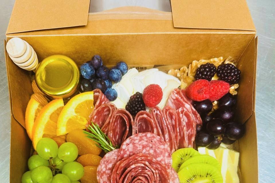 Seize The Tray Charcuterie