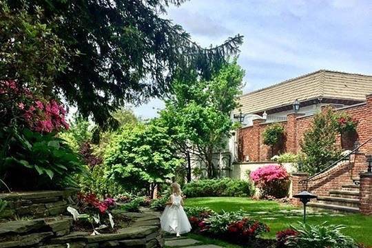 Fox Hollow Catering, Hotel & Restaurant