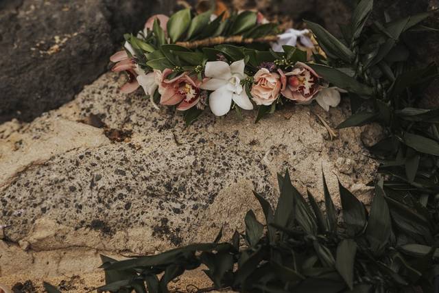 J + R Hawaii Elopement