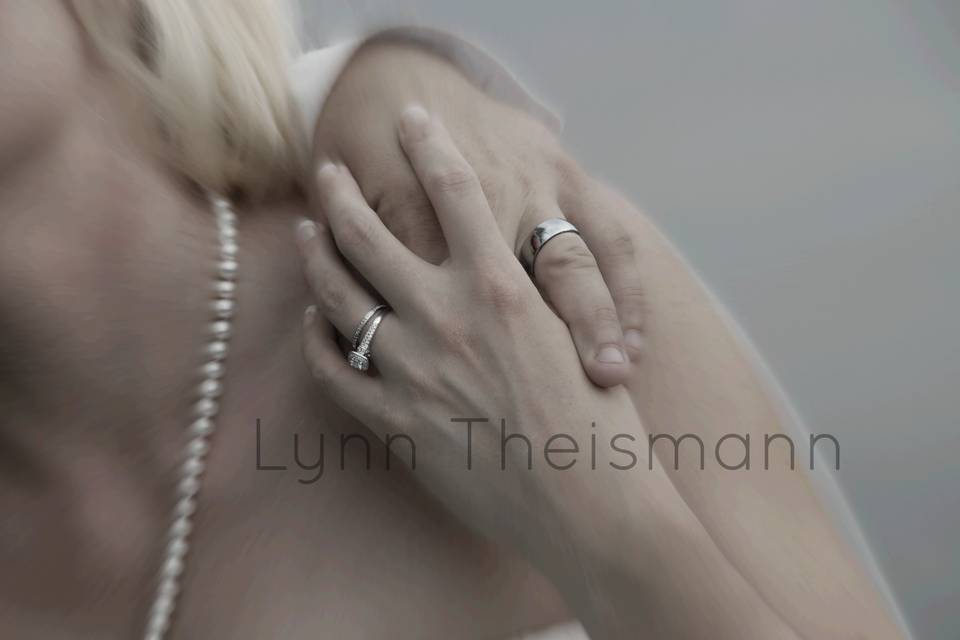 LYNN THEISMANN PHOTOGRAPHY