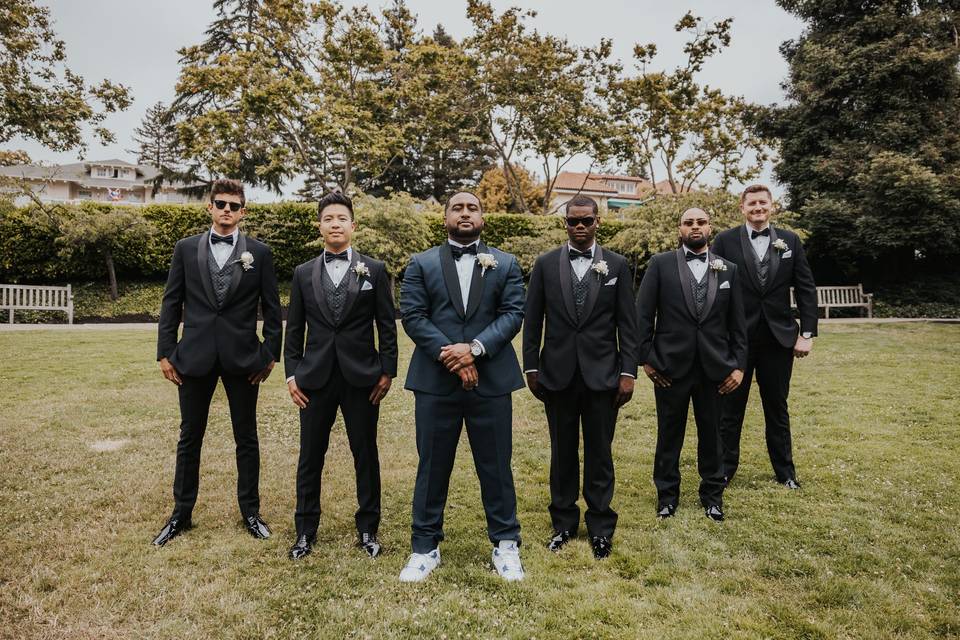 O + V Wedding