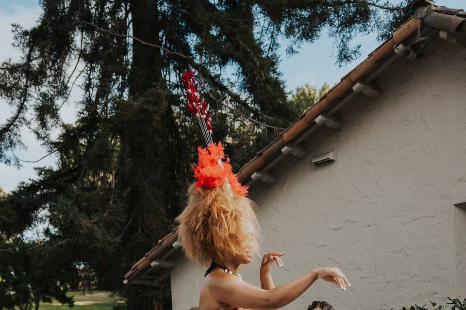O + V Wedding