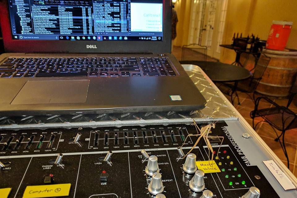 Dj's station