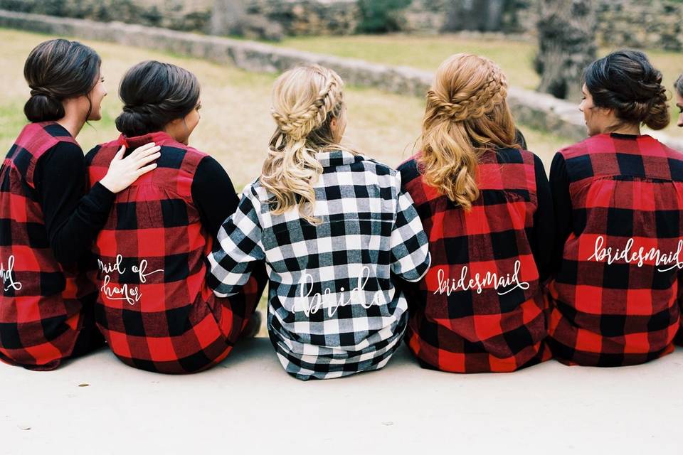 Bride & bridesmaids flannel