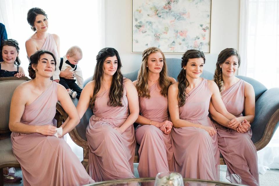 Bridesmaids first look