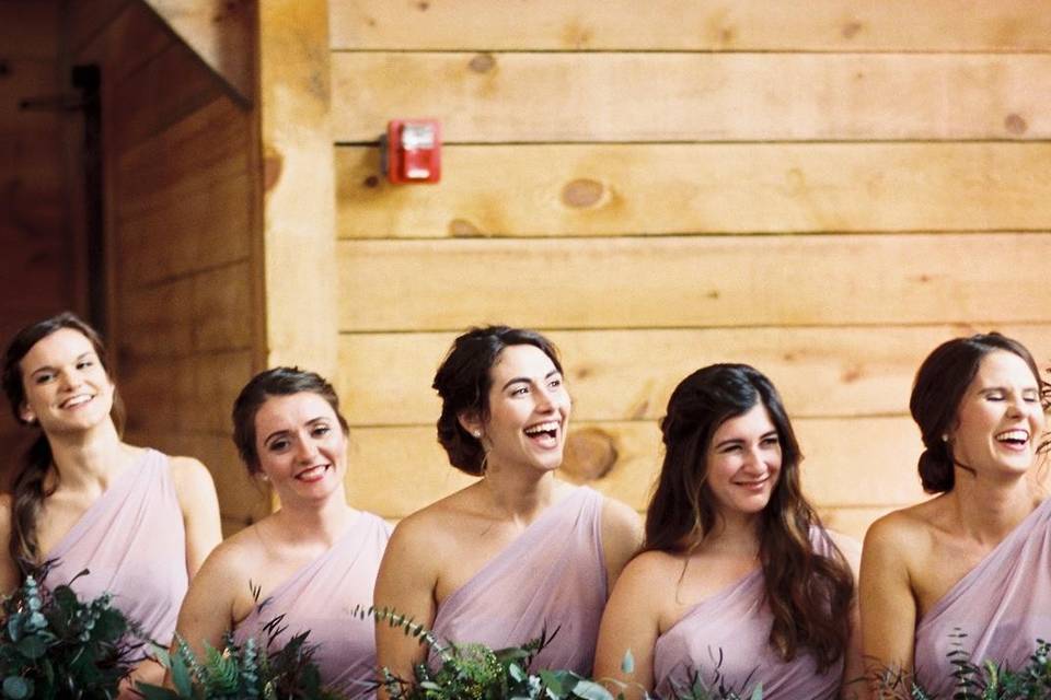 Ceremony bridesmaids