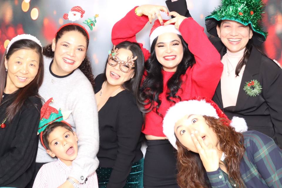 Holiday Party Vibes
