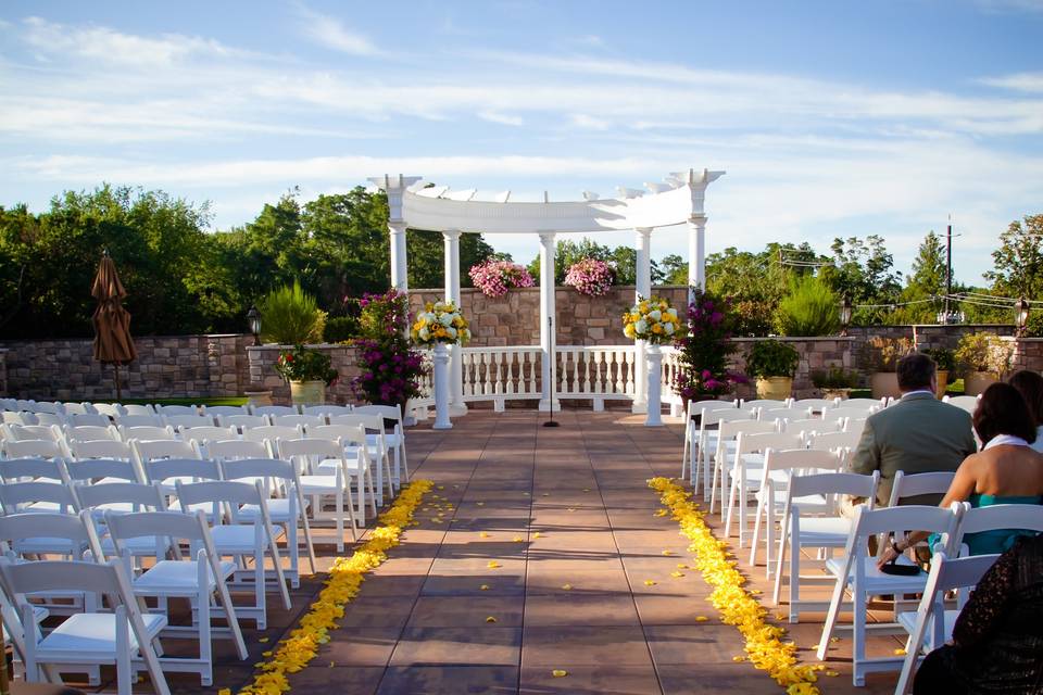 ROOFTOP AISLE