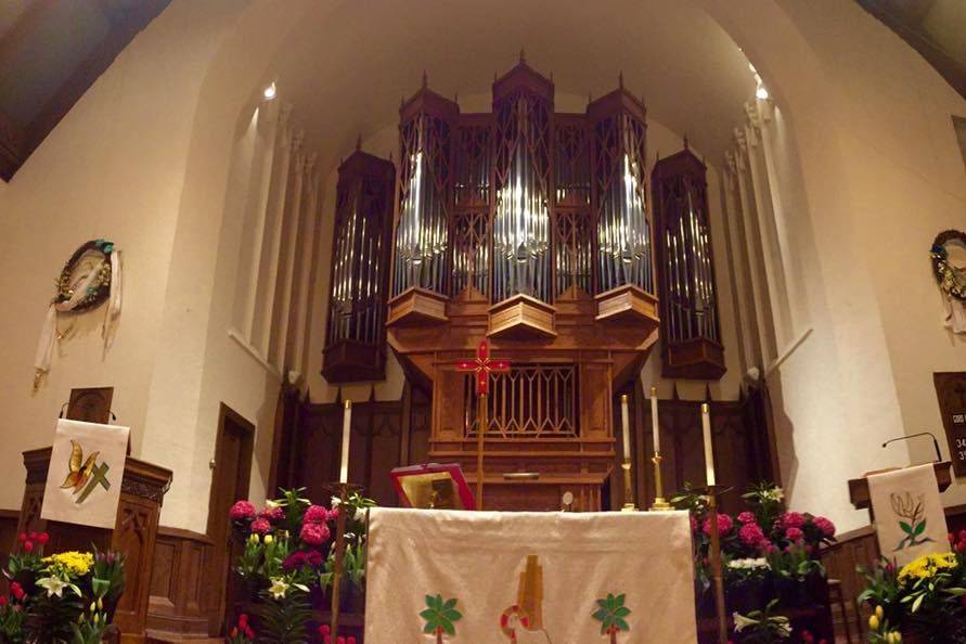 Lake of the Isles Lutheran church