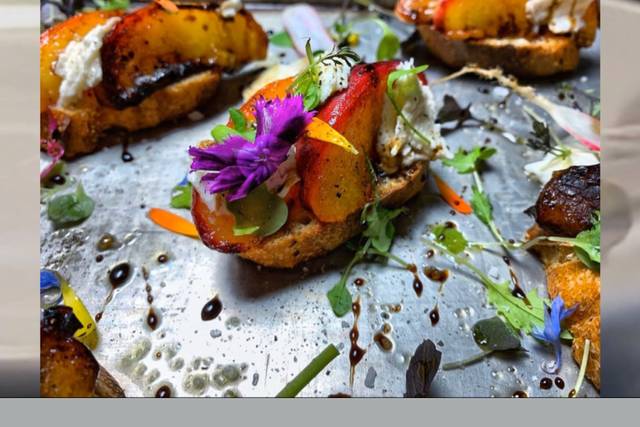 Carmelized Peach & Burrata