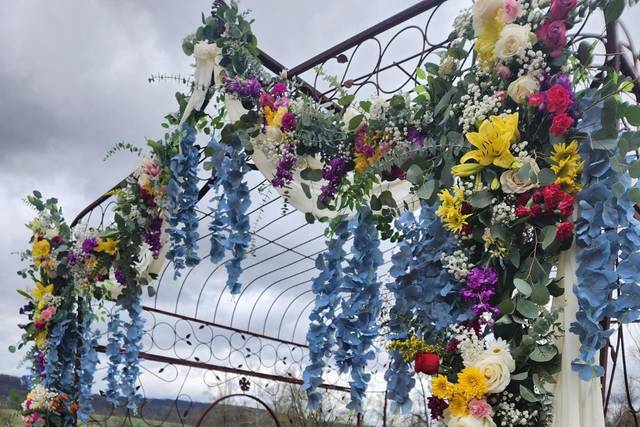 Guest-decorted gazebo