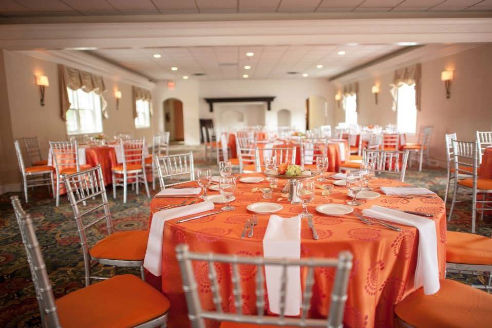 Chagrin Valley Racquet Club