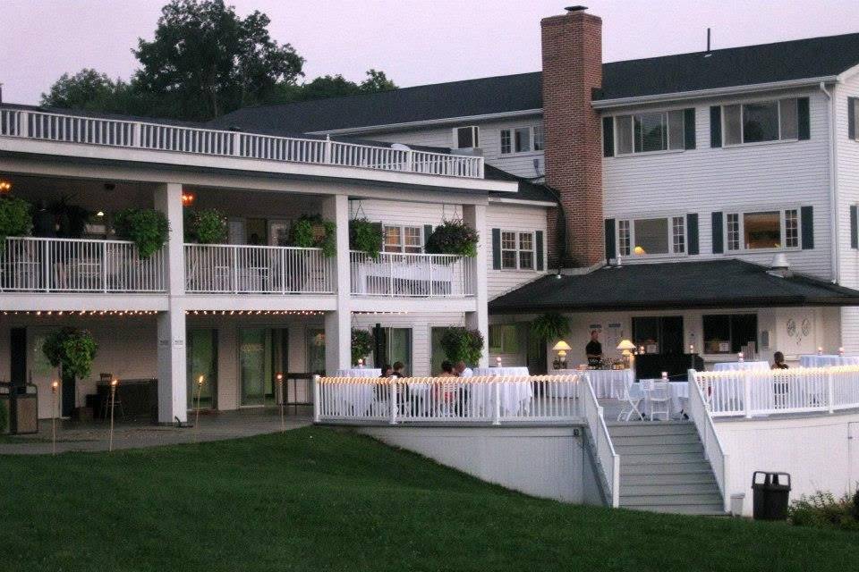 Chagrin Valley Racquet Club